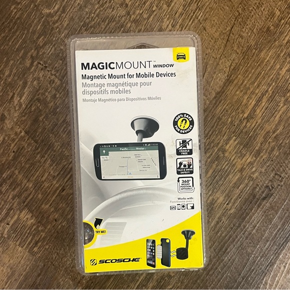 MagicMount Mobile Device Holder - Picture 1 of 5